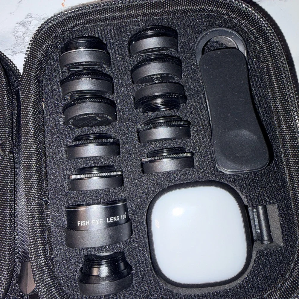 Smartphone Camera Lens Set with Case - Black